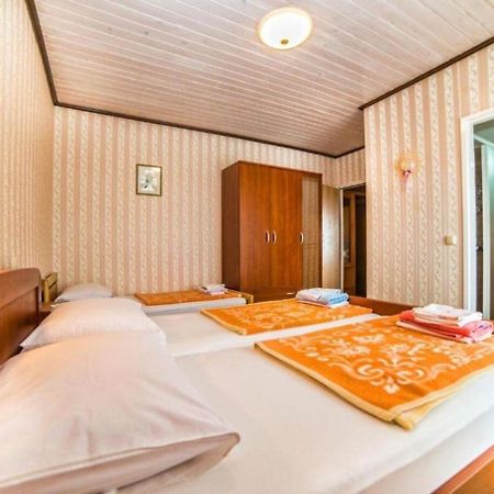Apartments Dusa Banjol Εξωτερικό φωτογραφία