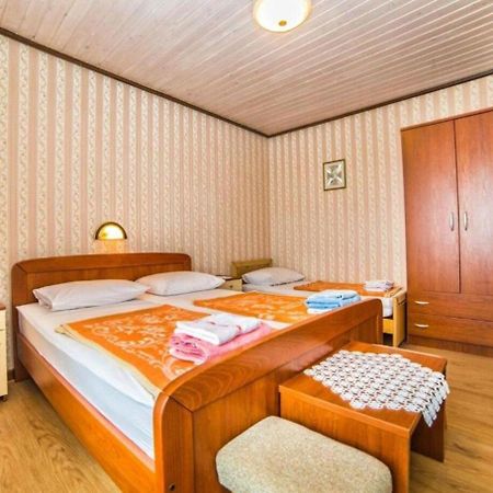 Apartments Dusa Banjol Εξωτερικό φωτογραφία