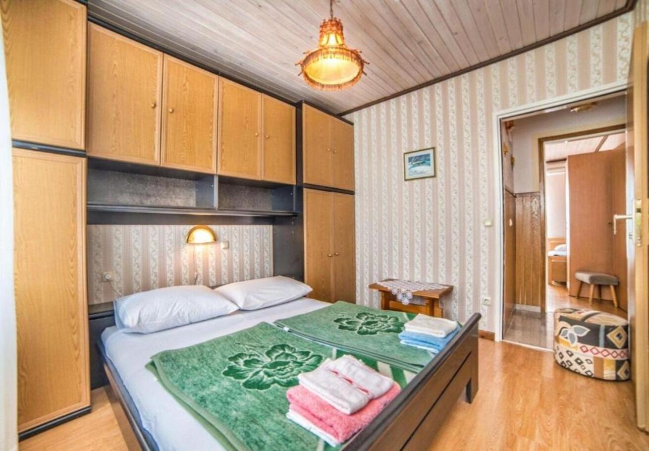 Apartments Dusa Banjol Εξωτερικό φωτογραφία