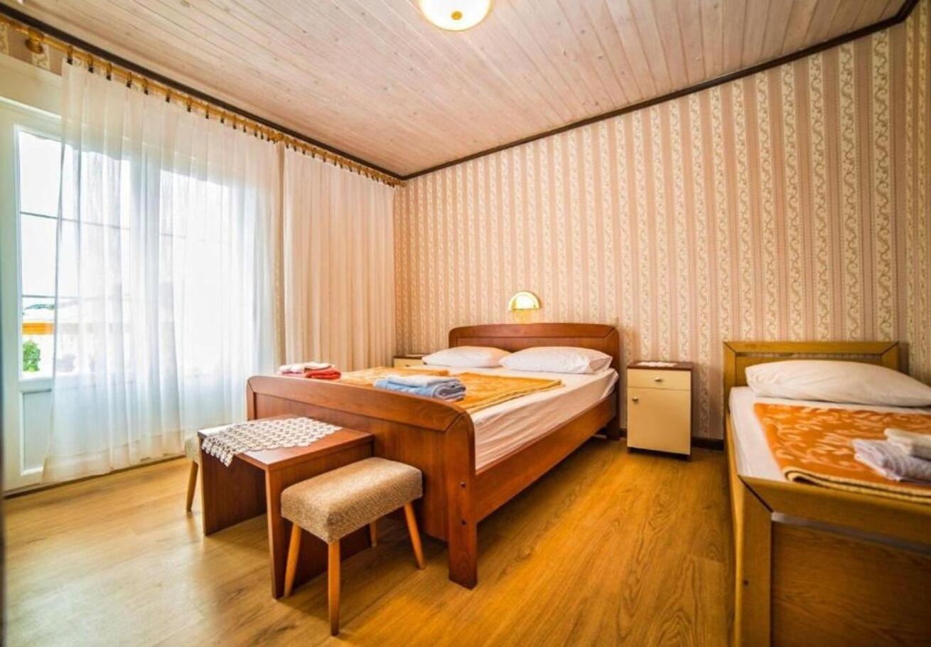 Apartments Dusa Banjol Εξωτερικό φωτογραφία