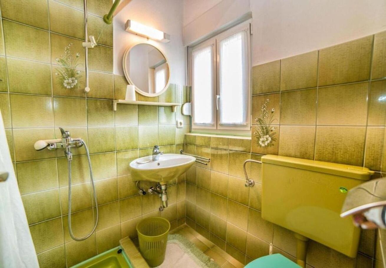 Apartments Dusa Banjol Εξωτερικό φωτογραφία