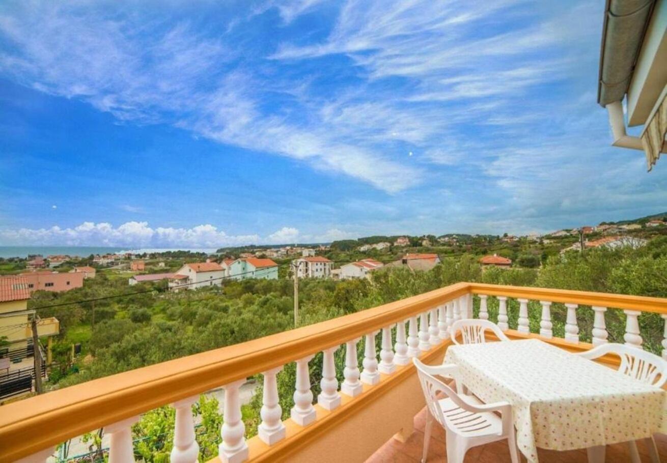 Apartments Dusa Banjol Εξωτερικό φωτογραφία