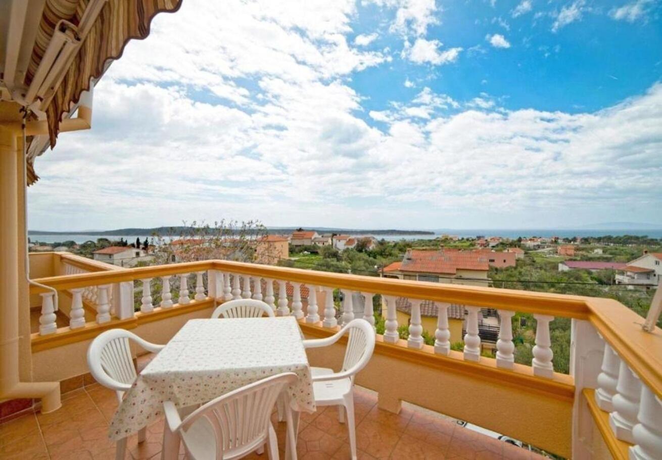 Apartments Dusa Banjol Εξωτερικό φωτογραφία