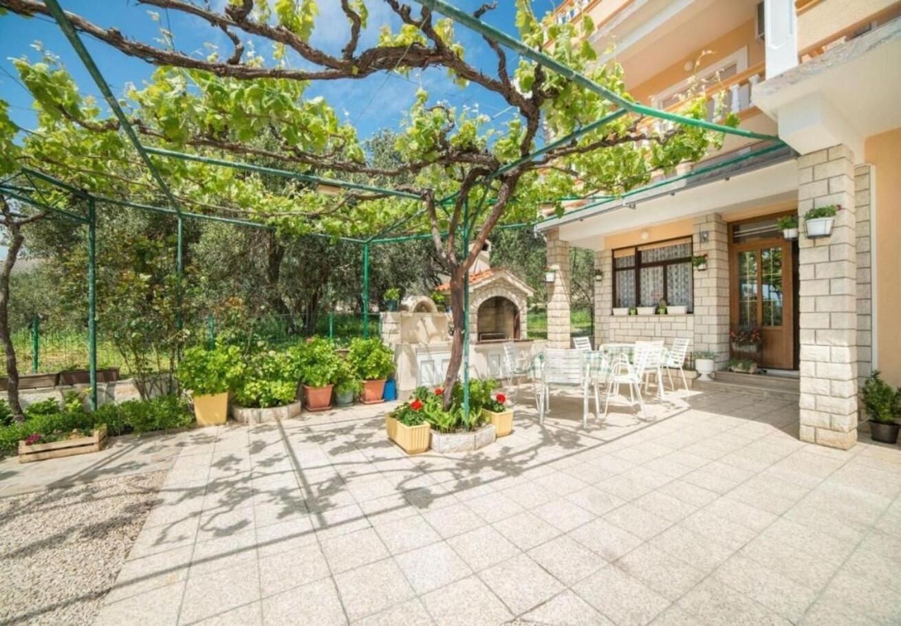 Apartments Dusa Banjol Εξωτερικό φωτογραφία